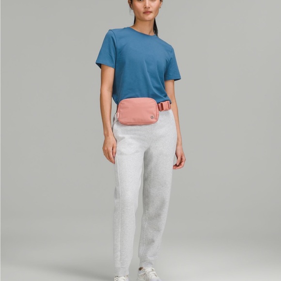SOLD. Lululemon Everywhere Belt Bag in Pink Pastel - Picture 4 of 6